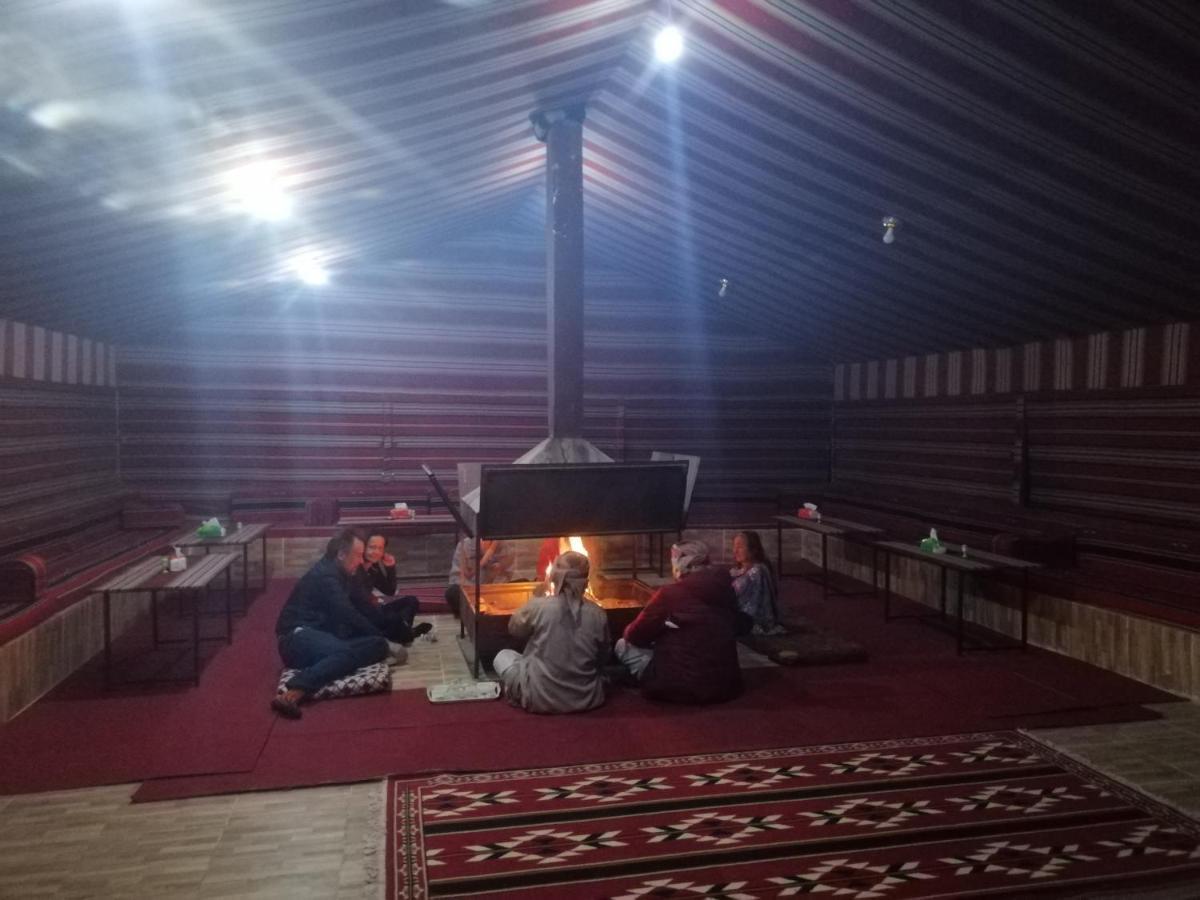 Wadi Rum Local Guide Camp Kültér fotó