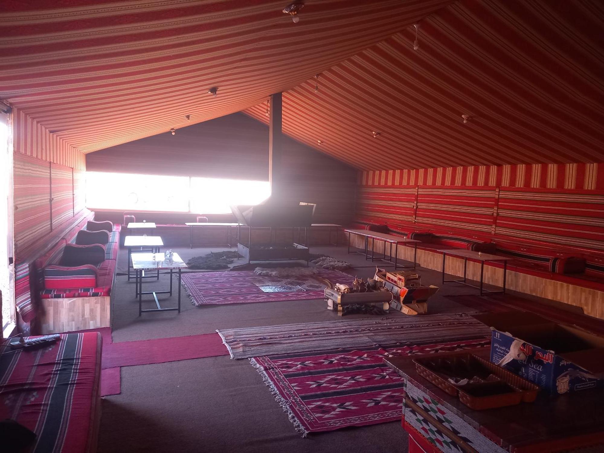 Wadi Rum Local Guide Camp Kültér fotó